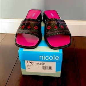 New Women’s Size 9 Nicole Slip-on’s